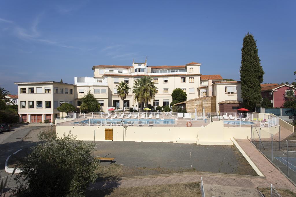 Village Vacances Le Lion De Mer Saint-Raphael  Exterior photo